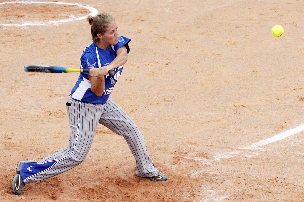 softball-hitting-drills-to-keep-weight-back-bases-loaded-softball